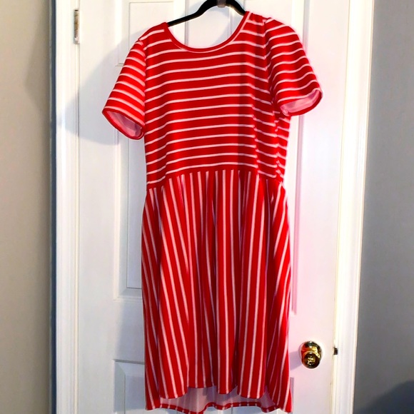 LuLaRoe Amelia Dress - Picture 1 of 6